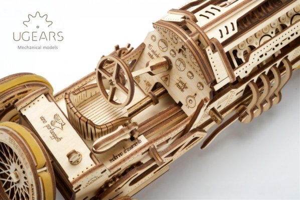 Ugears Drewniane Mechaniczne Puzzle 3D U9 Auto (Grand Prix)