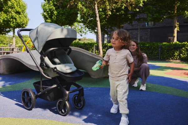 EASYWALKER SET Kinderwagen 4in1 Harvey⁵ Midnight Black XXL AIR + CYBEX Aton B2 i-Size + Basisstation