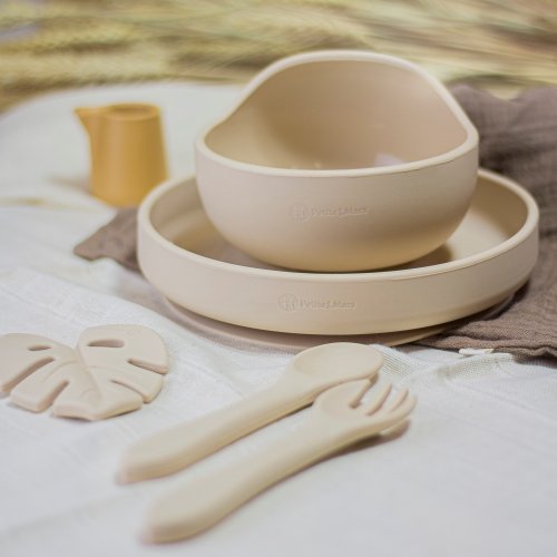 PETITE&MARS TAKE&MATCH silicone dining set 4 pcs Desert Sand 6m+