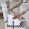 INGENUITY Sitzerhöhung 2-in-1 Baby Base Cashmere 6m+ bis 22 kg