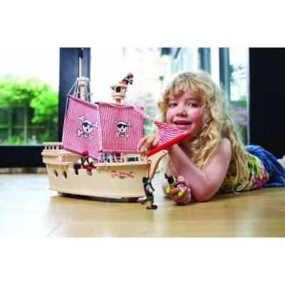 Tidlo Houten piratenschip