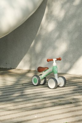 QPLAY Bicicleta sin pedales Cutey Green, edad 1-3 años