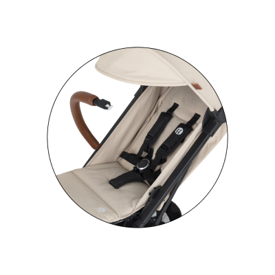 PETITE&MARS Kočárek sportovní Fly Sahara Beige