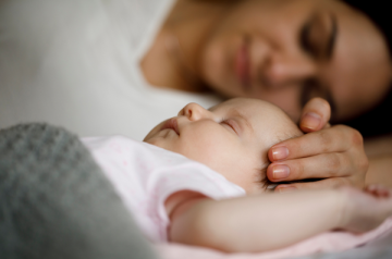 Learn how to co-sleep safely and peacefully