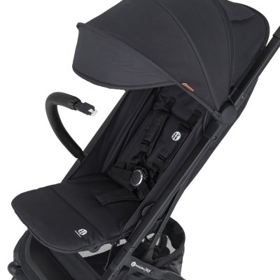 PETITE&MARS Kočárek sportovní Fly Perfect Black