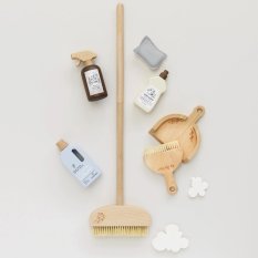 Le Toy Van Set ecologic de curățenie