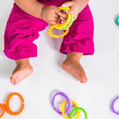 BRIGHT STARTS Teether - C rings, 24 pcs, 0 m+