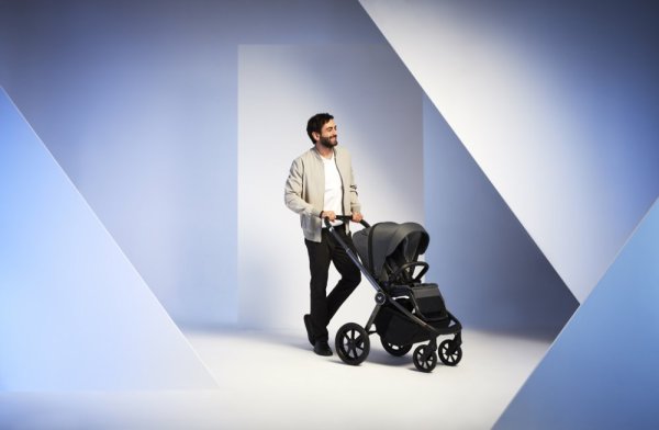 MUUVO SET Barnvagn 4i1 Quick SE 2 Diamond graphite set + CBX By CYBEX Aton B2 i-Size + bas