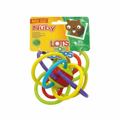 NUBY Gryzak pętelki z grzechotką 6m +