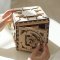 Ugears 3D Holzmechanik Puzzle Safe