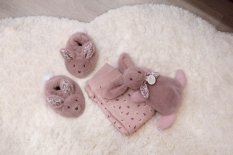 Doudou Zestaw upominkowy różowy Pluszowy króliczek i buciki