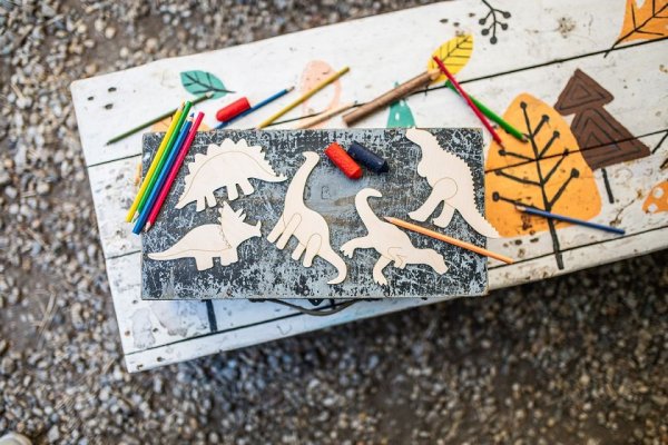 BeWooden Maluj i obrysowuj - Dino
