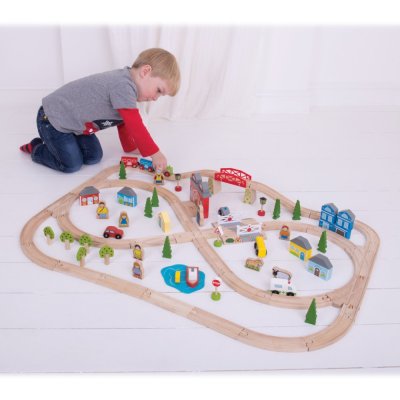 Bigjigs Rail Caminho de Ferro de Madeira Cidade e Aldeia 91 Peças