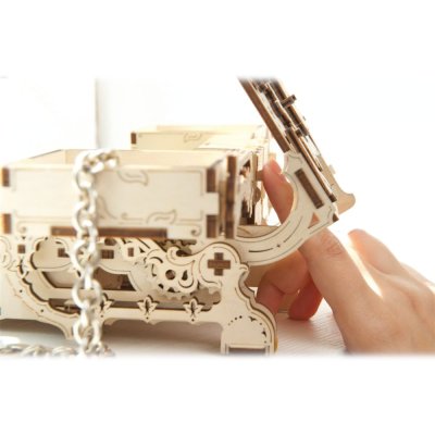Ugears Drewniane Puzzle Mechaniczne 3D Antyczna Szkatułka na Biżuterię