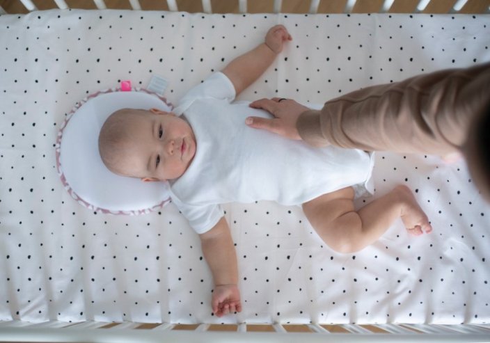 Almofada estabilizadora ergonômica para recém-nascidos MOTHERHOOD Pink Classics novo 0-6m