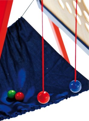 small foot Plezalna stena z žogami