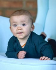 Corps d'enveloppement pour bébés, biberon vert