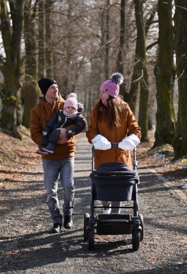 Kinderwagen Handschuhe gesteppt MAZLÍK Paar - weiß/schwarz