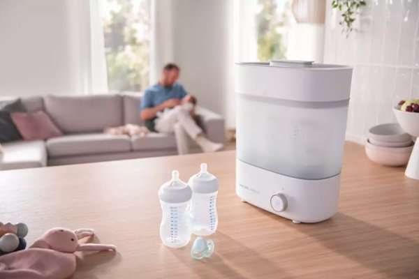 Philips AVENT Premium Elektrischer Dampfsterilisator SCF293/00