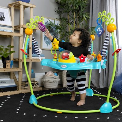 BABY EINSTEIN Hüpfburg/Aktivitätszentrum 2-in-1 Curiosity Cove™ 6m+ bis 11kg