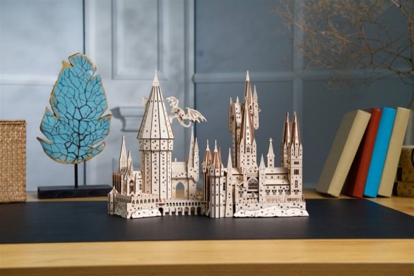 Ugears Drewniane Puzzle Mechaniczne 3D Zamek Hogwart, Harry Potter