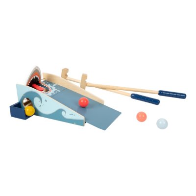 small foot Minigolf Hajattack