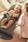 BABYBJÖRN Babywippe Bliss Dark Green Woven Petal, dunkelgraues Gestell