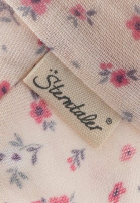 STERNTALER Kapelusz wiązany kwiaty dziewczynka 43 cm-5-6 m