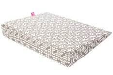 MATERINSTVO Klinasta blazina Bež Classics novo 60x45x9 cm, 0-6 m