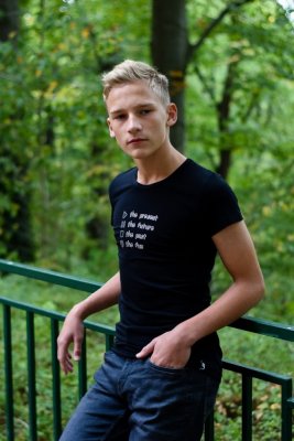 T-shirt KR sottile con scritta Outlast® - nero