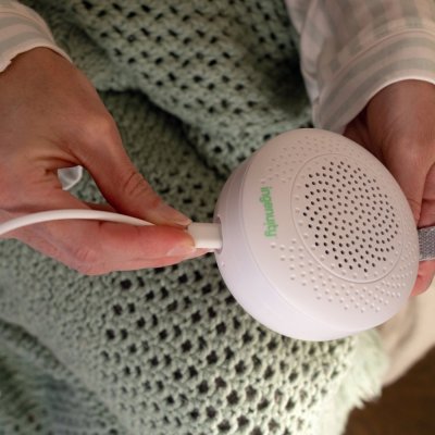 INGENUITY Leitor de música com bluetooth Pock-a-Bye Baby™ 6m+