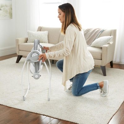 INGENUITY Babyschaukel mit Melodie Cuddle Lamb 0m+ bis 9 kg