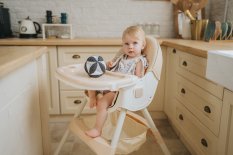 Dětská jídelní židlička 2v1 Comfort - Růžová