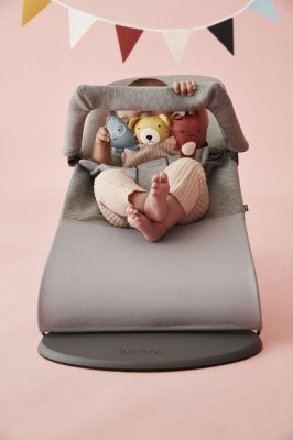BABYBJÖRN Babywippe Bliss Hellgrau 3D Jersey mit Spielzeug Soft Friends