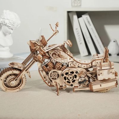 RoboTime 3D fa mechanikus modell motorkerékpár Cruiser