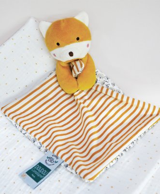 Doudou Zestaw prezentowy - Lis z kocykiem z bawełny BIO 20 cm