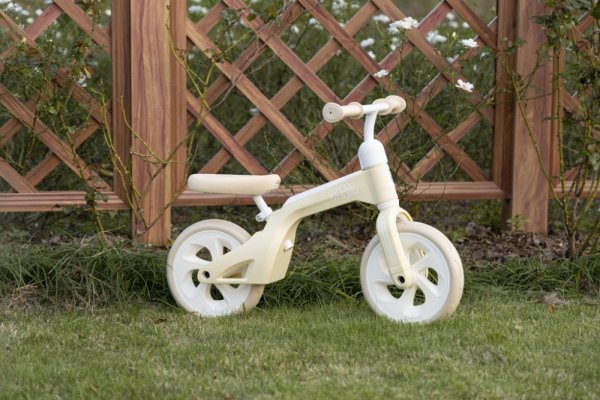 QPLAY Bicicleta de Equilíbrio Tech Cream, idade 2-4 anos, até 30 kg