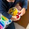BABY EINSTEIN Hračka hudební xylofon Cal’s Curious Keys™ 12m+