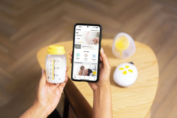 MEDELA Tiralatte elettrico Solo™ Hands-free