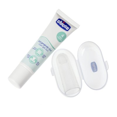 CHICCO Set gel dental calmante y cepillo de dedo con estuche 4m+