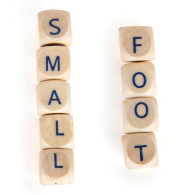small foot Juego de madera Creación con letras