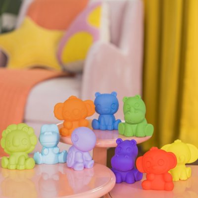 BRIGHT STARTS TropicAnimals Set mit 9 Spielzeugtieren, 3 m+