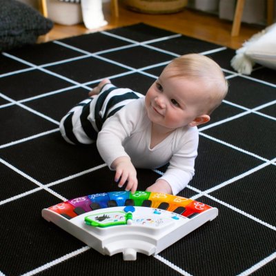 BABY EINSTEIN Aktivitätscenter 4-in-1 Around We Grow™ 6m+ bis 11kg