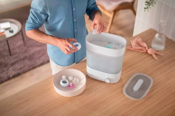 Philips AVENT Premium Elektrischer Dampfsterilisator SCF293/00