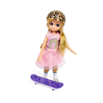 Păpușa Lottie skateboarder