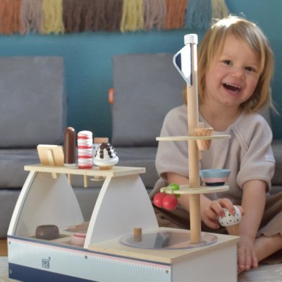 small foot Eisstand