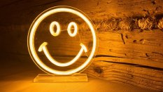 2Kids Toys LED NEON LIGHT lampada Smile