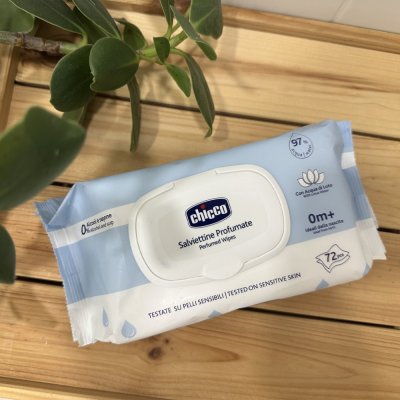 CHICCO Baby-Waschmittel Sensitive 1,5 l (27 Wäschen) + Feuchttücher 72 Stk. gratis