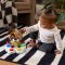BABY EINSTEIN Musikalisches Lernspielzeug Drum & Learn Dean™ 6m+