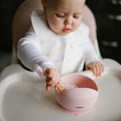 Colher de silicone BABYONO - rosa 6m+